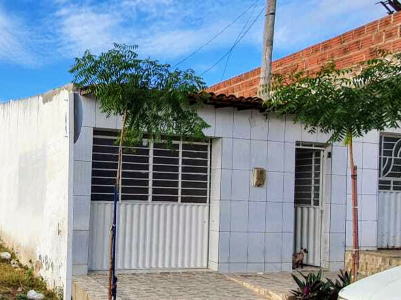 95823 - Casa, Residencial, COHAB, 3 dormitório(s), 1 vaga(s) de garagem